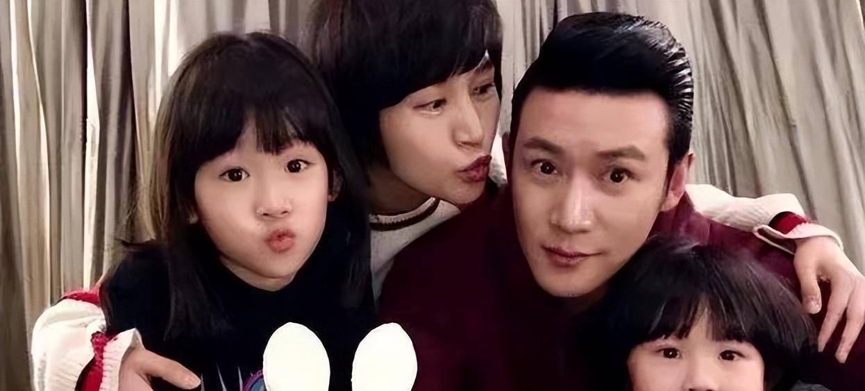 "神仙爱情"鲍蕾:与陆毅相爱26年仍似热恋,靠理财活成第二个李湘