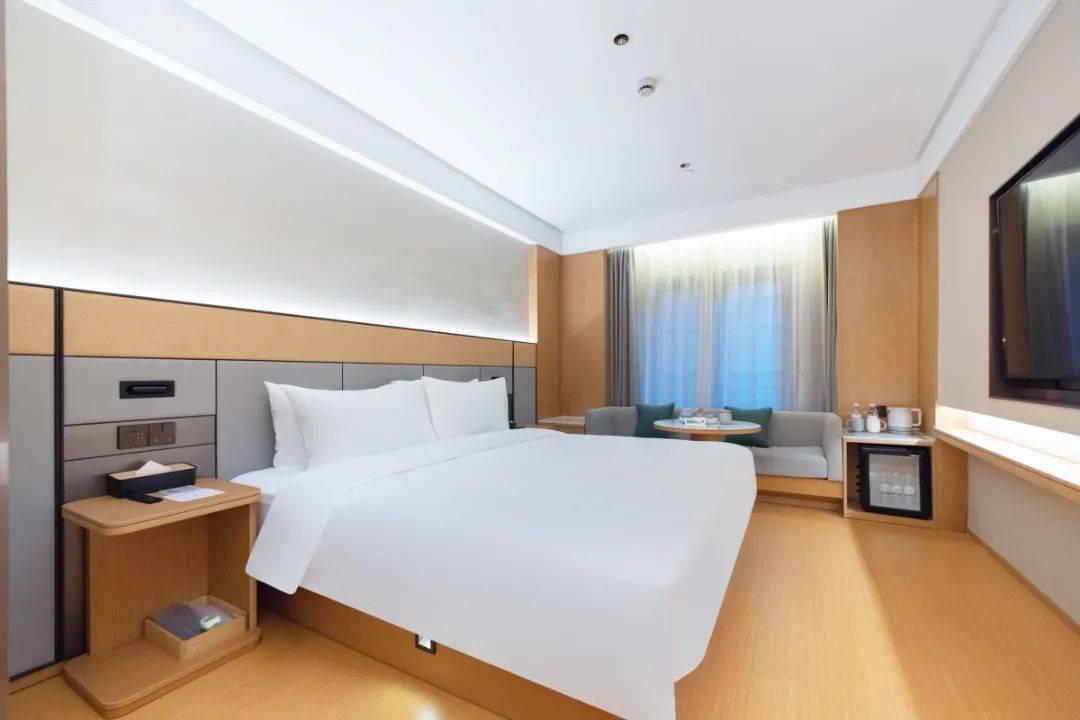 虹口抢上海迪士尼乐园加全季酒店899元住宿游玩套餐,还享免费班车接送