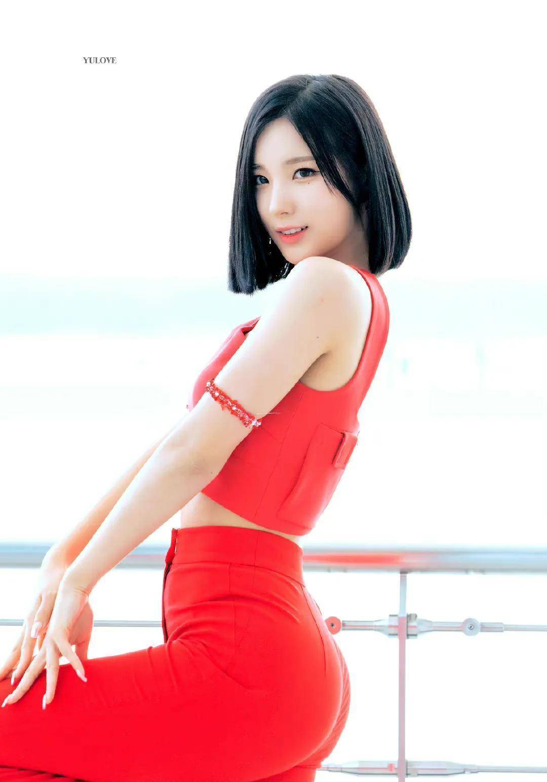 韩国女星金昭熙,拥有高颜值与性感身材的新生代solo歌手