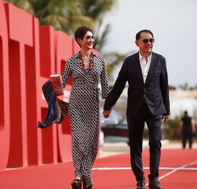 也是刘诗诗的《流金岁月》的蒋南孙_施南生_徐克_广播公司