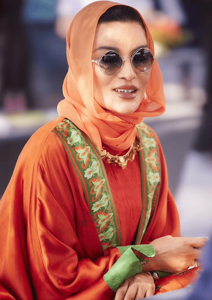 能从世界杯决战中分得注意力的也就只有这位王太后了!