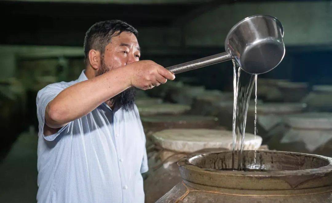 听听酿造师怎么说_环保_酒糟_原因