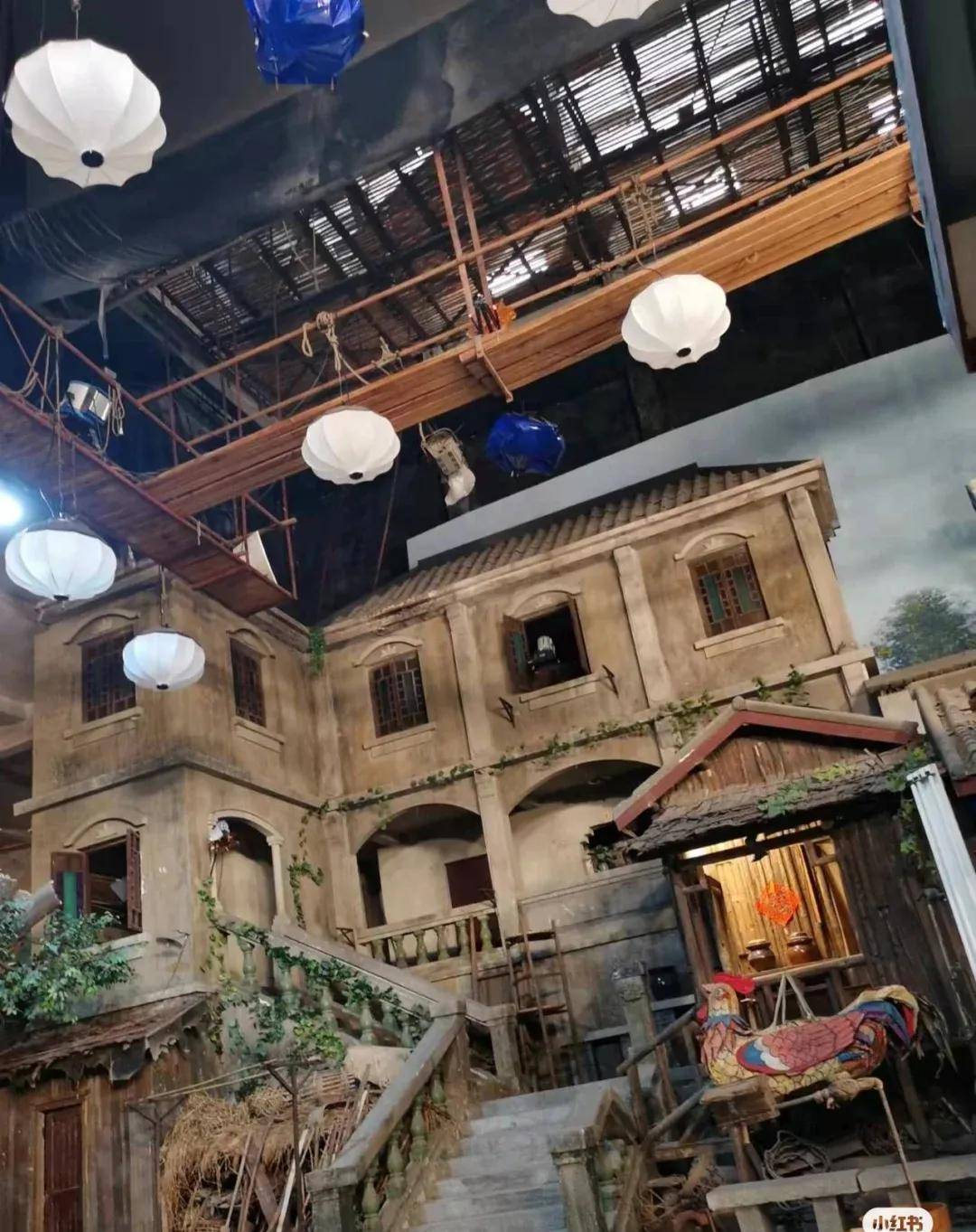 看了《七十二家房客》这么多年,这些东西居然都是假的_大院_场景