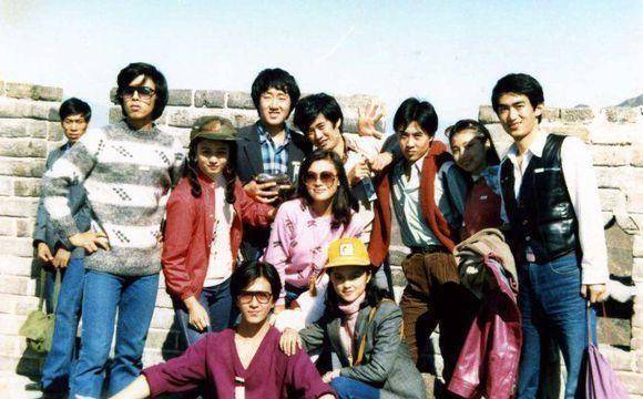 他是周迅前男友,是巩俐同班同学,风光无数却草草了断人生_贾宏声_张杨