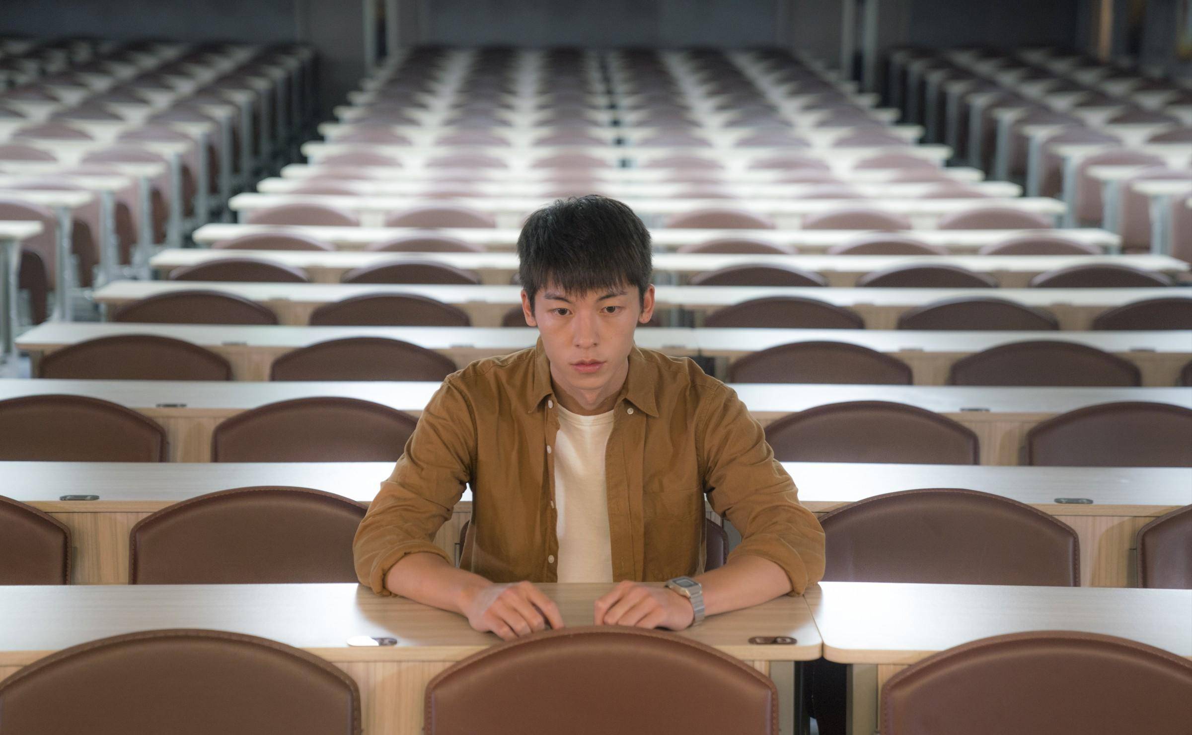 原创             许光汉的《阳光普照》一点都不温暖,满是寒凉与血腥