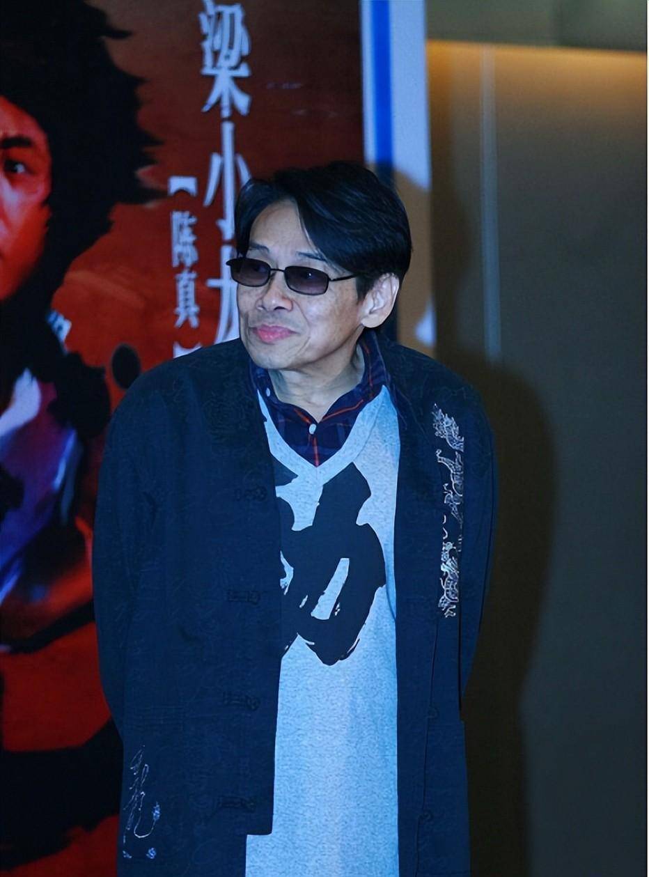 刘德华视之如父,帮周润发解围,泰迪·罗宾的一生传奇而励志_电影_香港