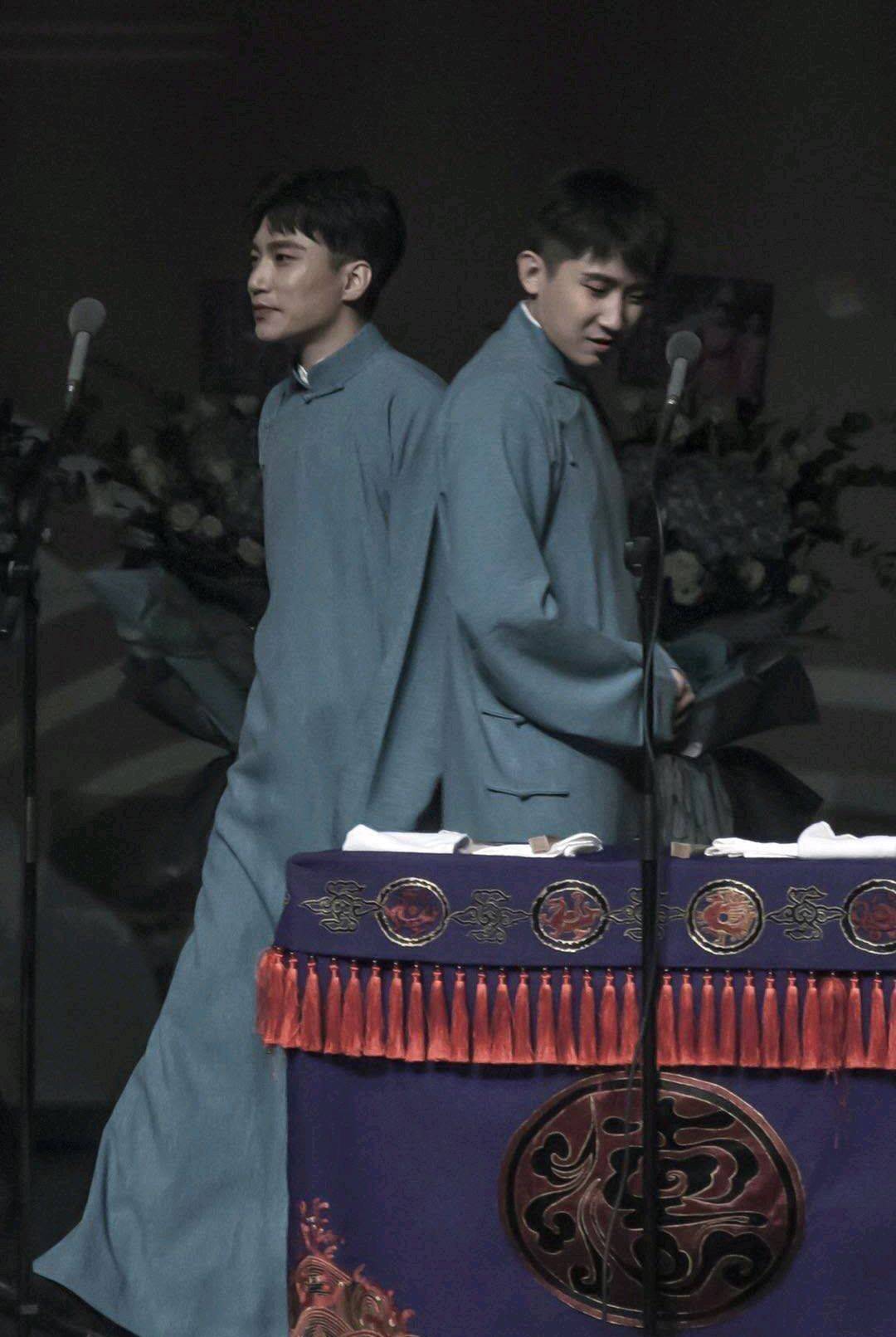 何九华搭档引争议,二哥九泰不搭了?粉丝:混搭风不正常吗?