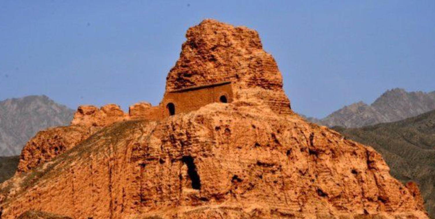 西汉时期,且末县境内曾是西域三十六城郭诸国中的且末国,小宛国属地.