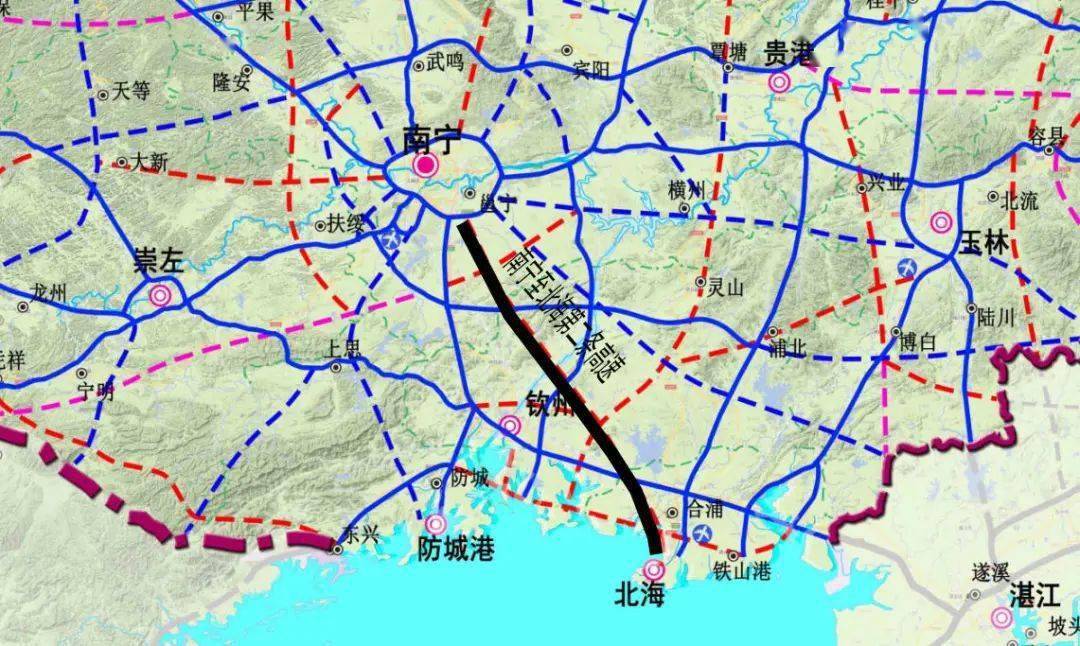 南宁至北海第二条高速公路沿线把南宁,钦州和北海十个乡镇串联起来