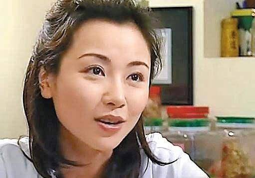 她是张卫健前女友,最艰难时离开嫁入豪门,如今孤独一人令人感叹