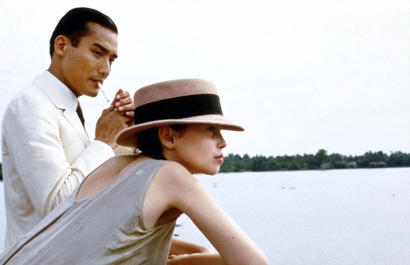 情人号称电影史上最经典爱情电影之一,当时在法国上映造成大轰动,光