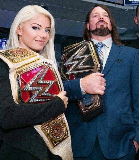 aj盛赞罗曼·雷恩斯:他就是wwe,他让我的职业生涯来到全新高度_斯泰尔