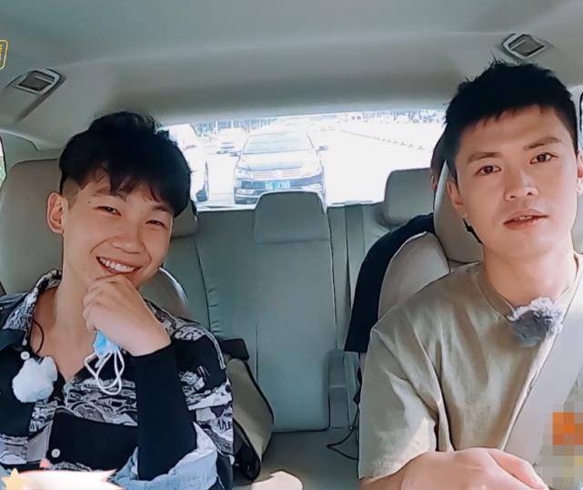 宁桓宇和白举纲自曝打过瘦脸针,回忆当初经历,现在还有心理阴影_比赛