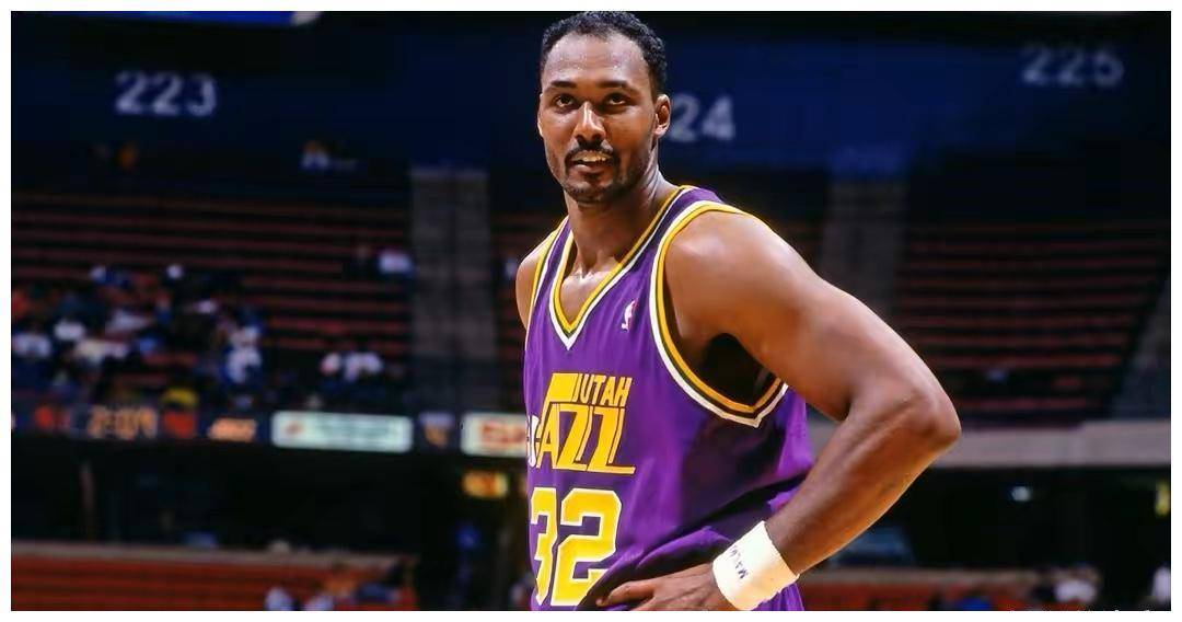 卡尔·马龙:90年代第一大前锋,力压乔丹拿下mvp的男人!