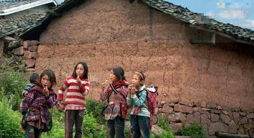 80年代农村,最怕连生二个女儿,现在最怕连生二个儿子,原因?