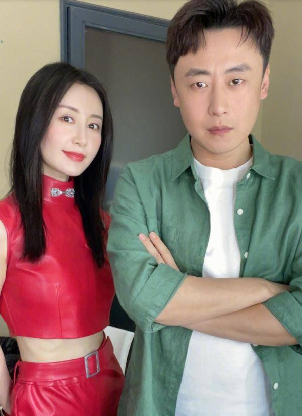 《魔幻手机》"小千傻妞"重聚,13年后舒畅李滨一点都没变_电视_演技_穿