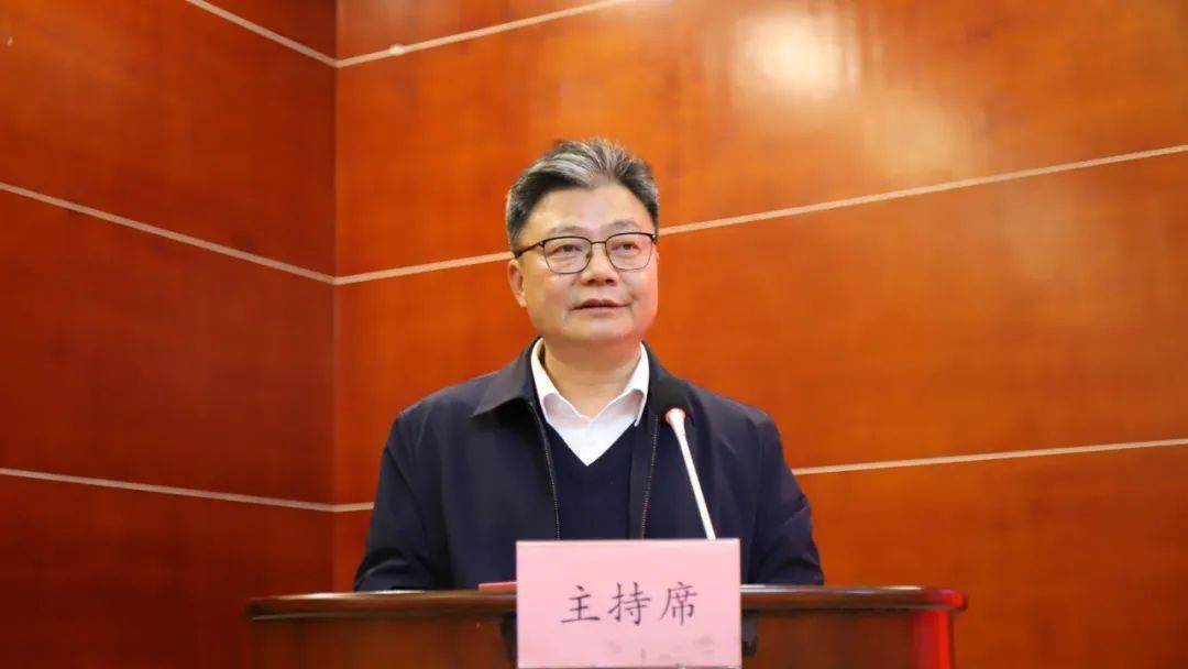 受九江市委常委,庐山管理局党委书记,庐山市委书记邵九思委托,王斌