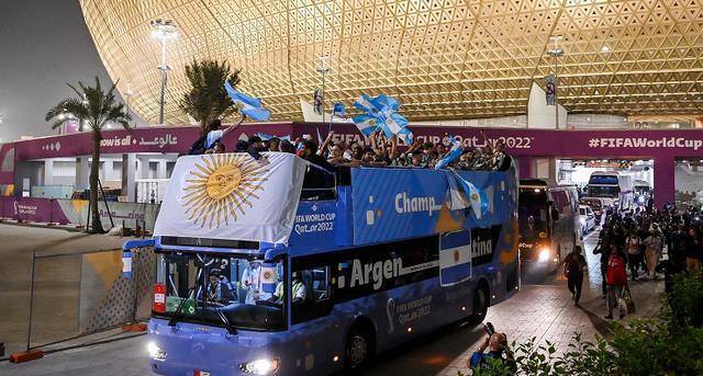 光荣归来！阿根廷队行程出炉，举行阅兵式，全国放假一天