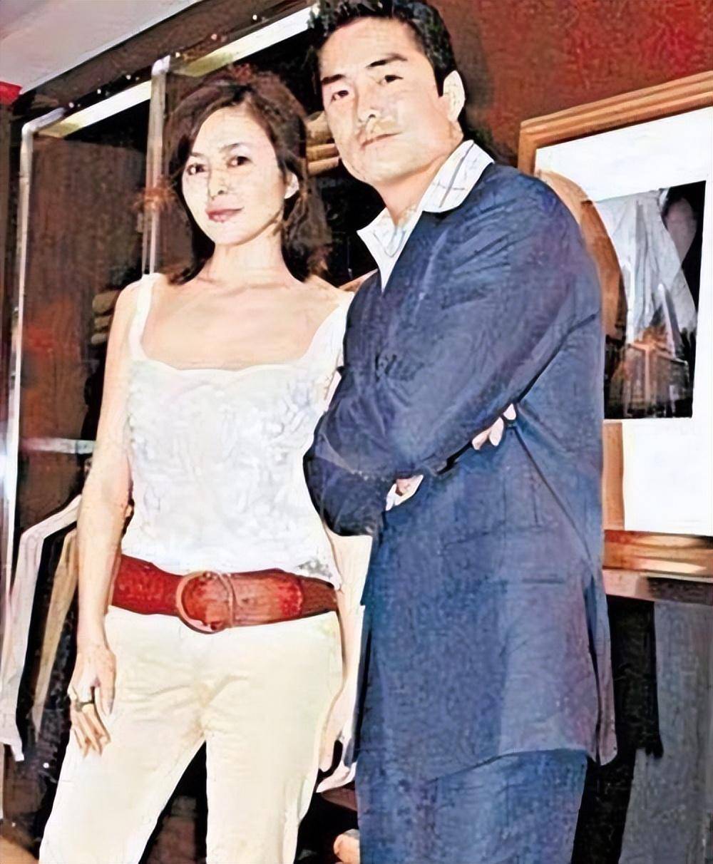 "时尚情妇"关之琳的上位史_王国旌_父亲_婚姻