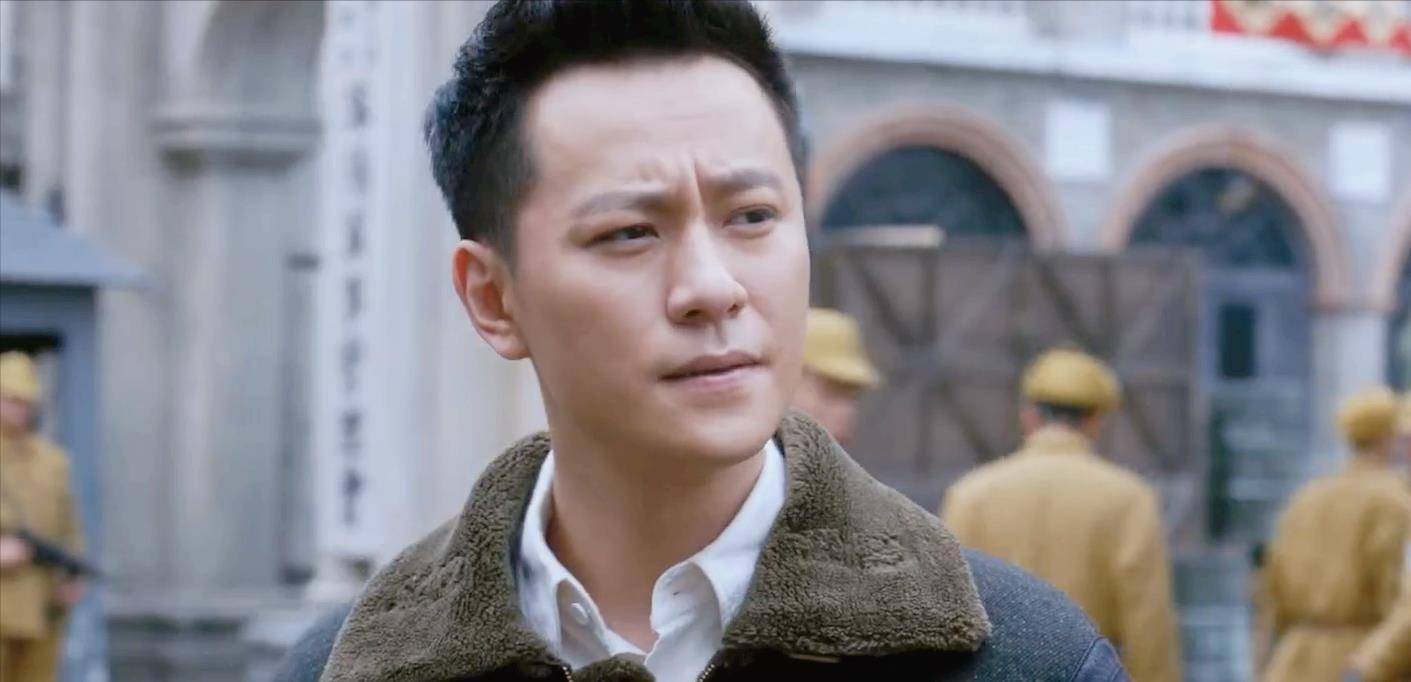 主人公赵云飞(秦俊杰 饰)在完成信仰重建这条路上