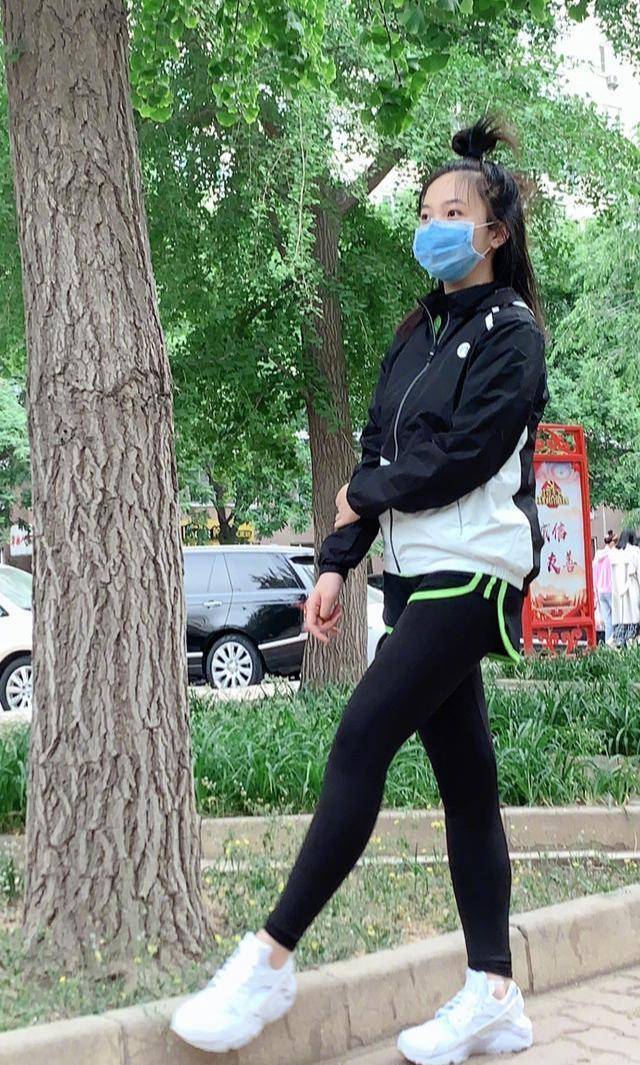 林妙可不再被嘲像少妇!