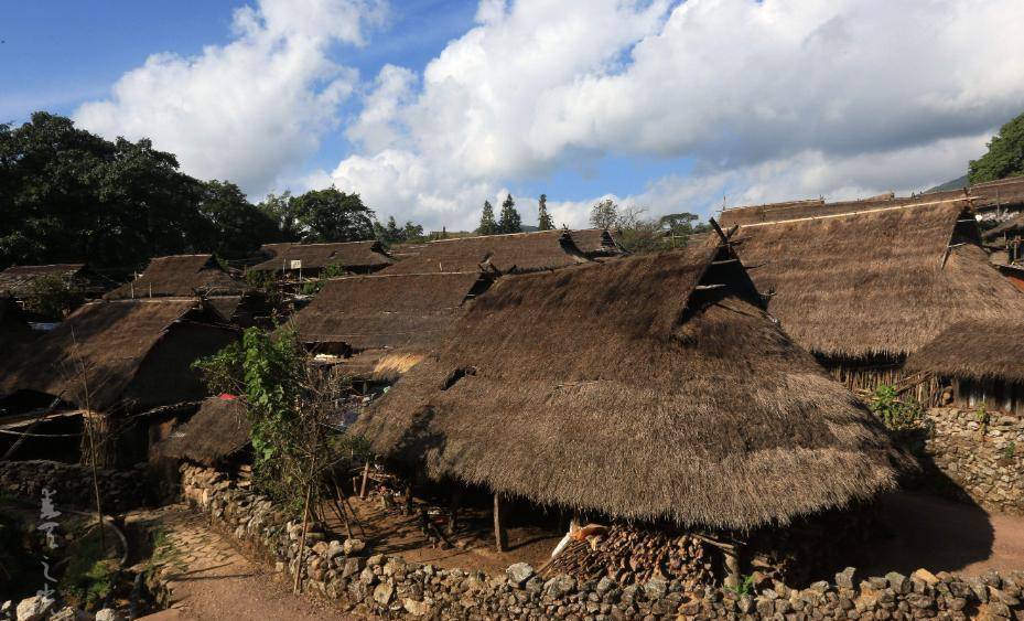 胡歌带你走进云南临沧翁丁村,中国最后原始村落,有120项文物_生活