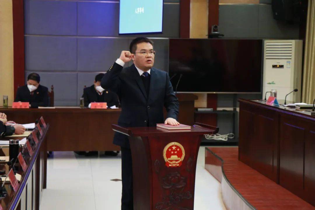 市九届人大常委会举行第十二次会议_工作_市政府_项目