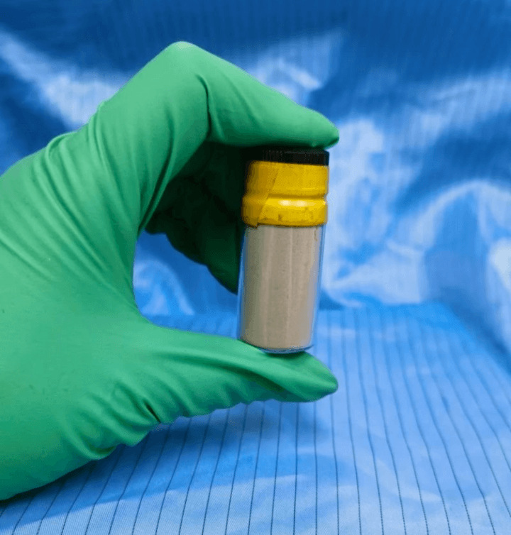 红旗成功组装10ah全固态电芯,解决充电时长和续航性能痛点_搜狐汽车