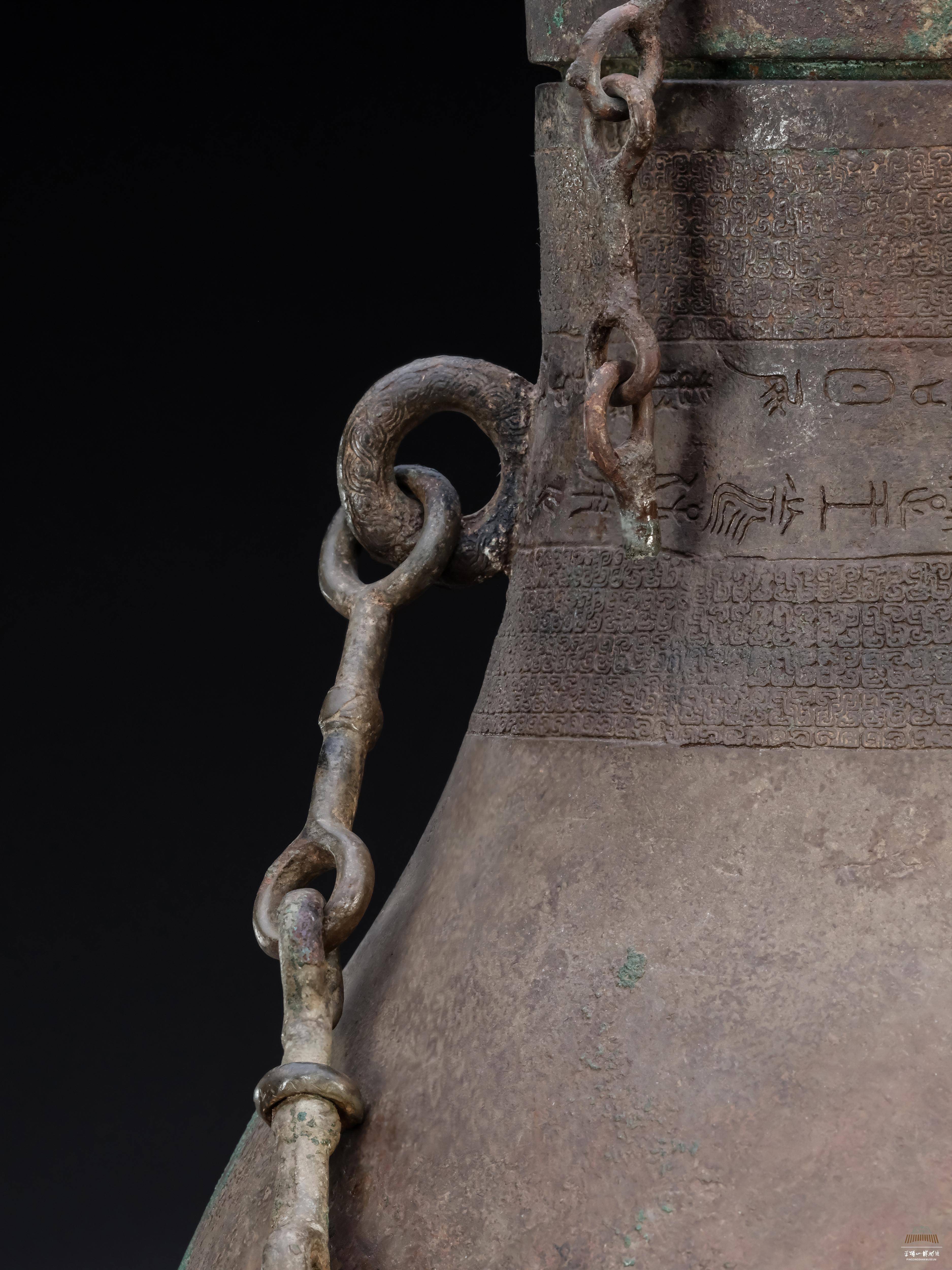 指尖上的国宝65丨战国罗国罗子戊带盖铜链壶
                
                 