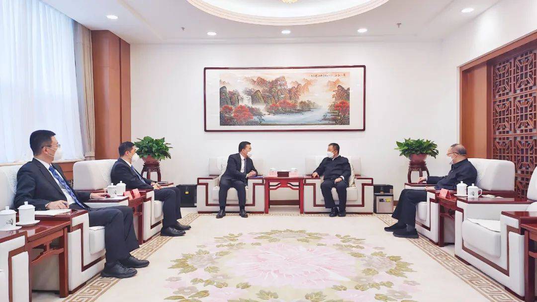 孙绍骋会见明阳智慧能源集团董事长张传卫_新能源_内蒙古_发展