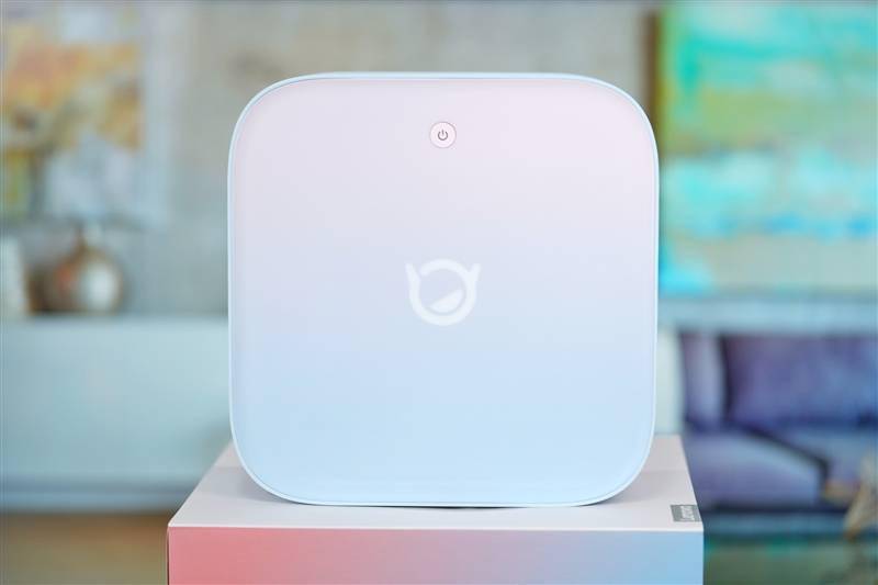 千元高颜值！联想小新100智能投影仪晨曦蓝评测：家庭影院入门就选它了