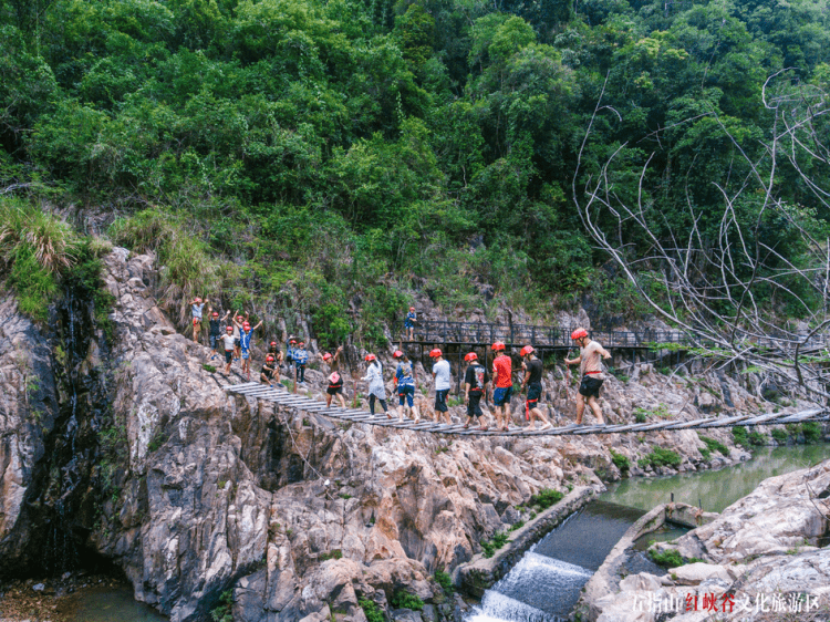 长年旅游（长年旅游的人怎么赢利
）《长期旅游》