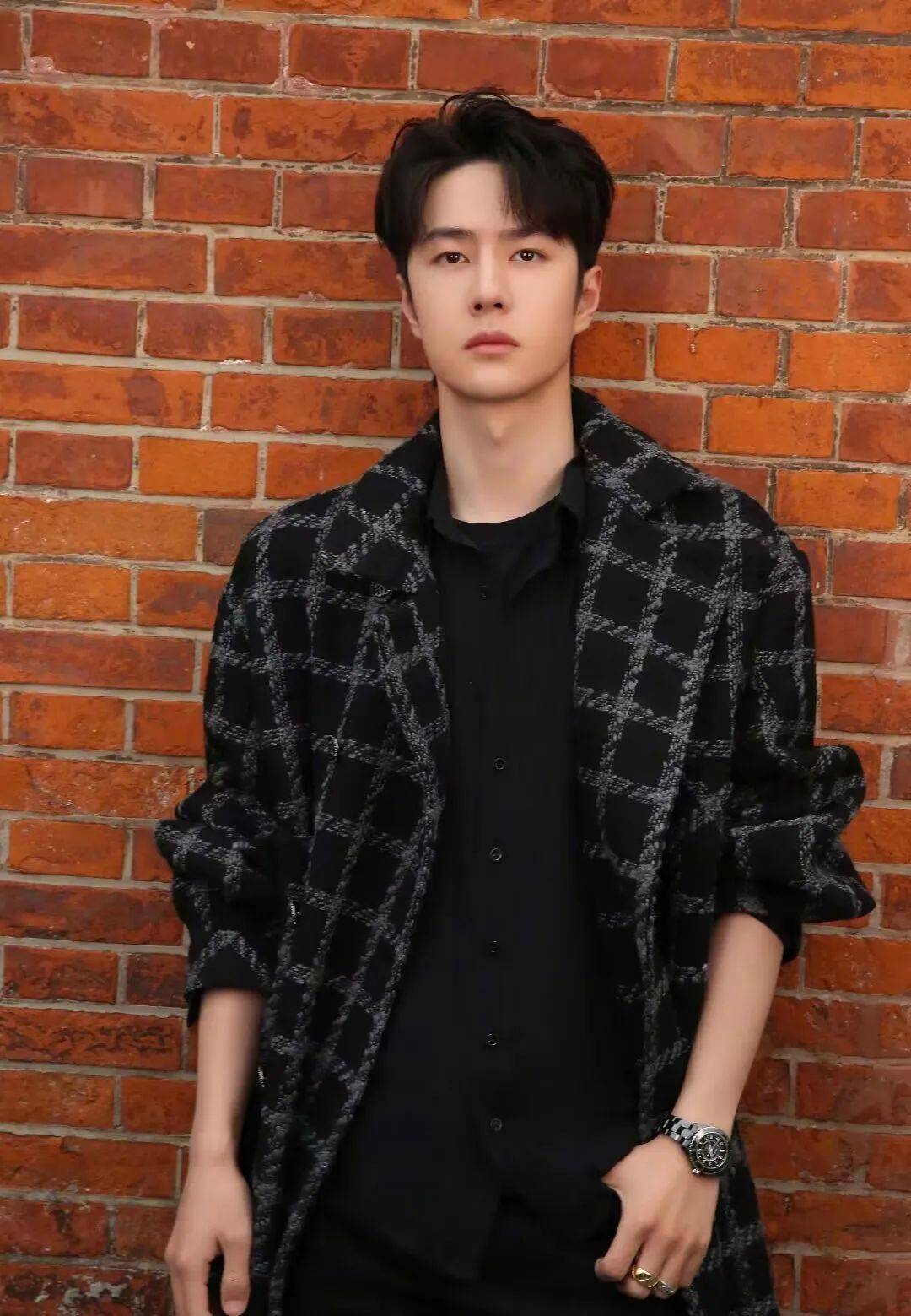 王一博看不上电视剧?黄明昊没戏拍?祝绪丹给邢菲作配?孟美岐进组拍戏?