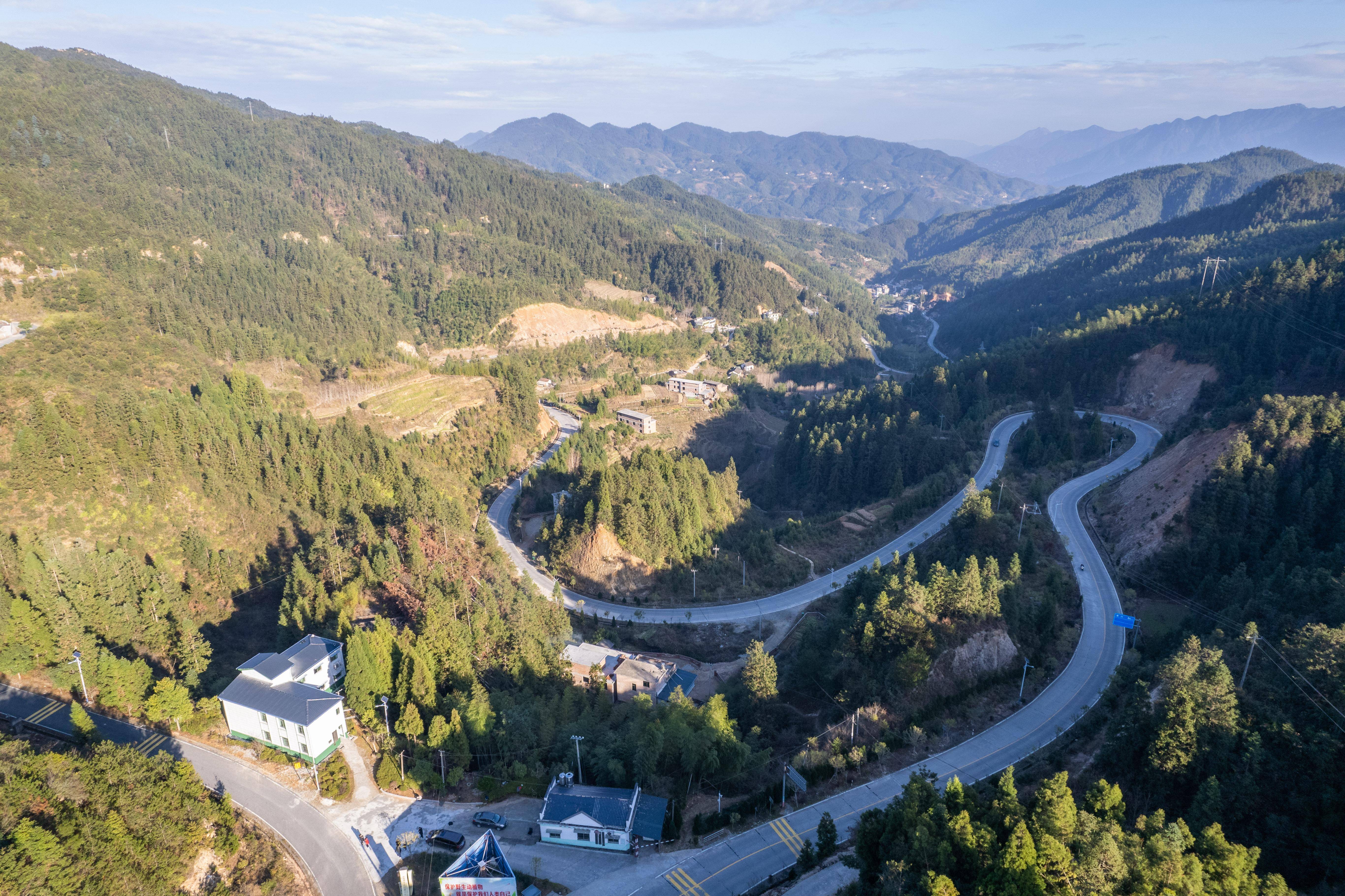 (圖文互動)讓鳥兒從頭頂平安飛過——探訪湖南羅霄山脈