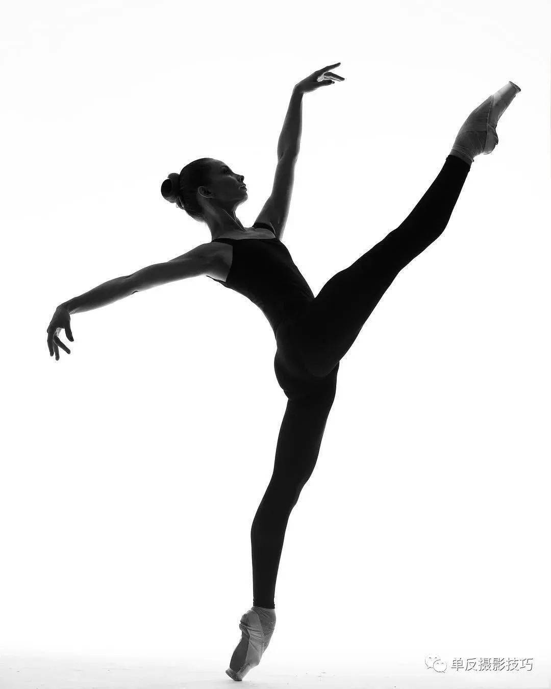 俄罗斯美女摄影师的绝妙人体,美上天