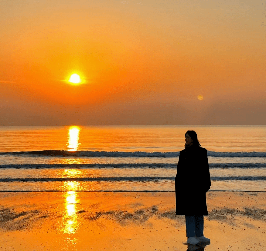 早上八点太阳图片图片