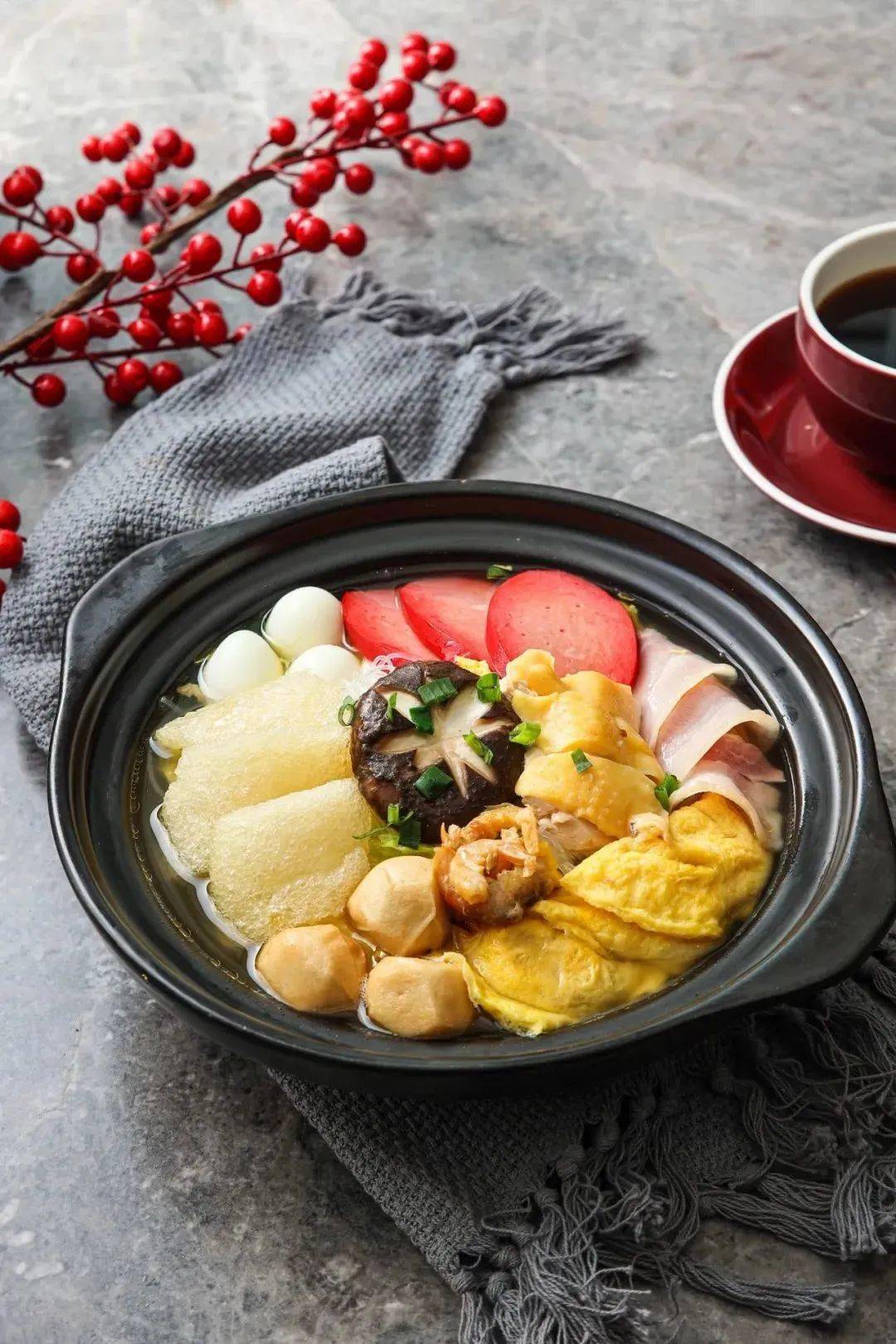 港丽餐厅|12店适用丨无需预约】现288元/568元享金兔送福全家福砂锅