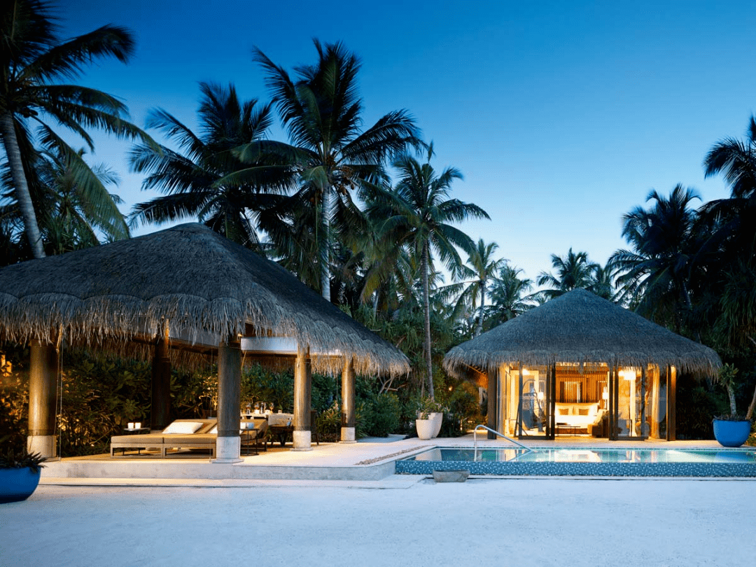 beach pool villa沙滩泳池别墅velaa私人岛共有48间别墅,其中4栋为