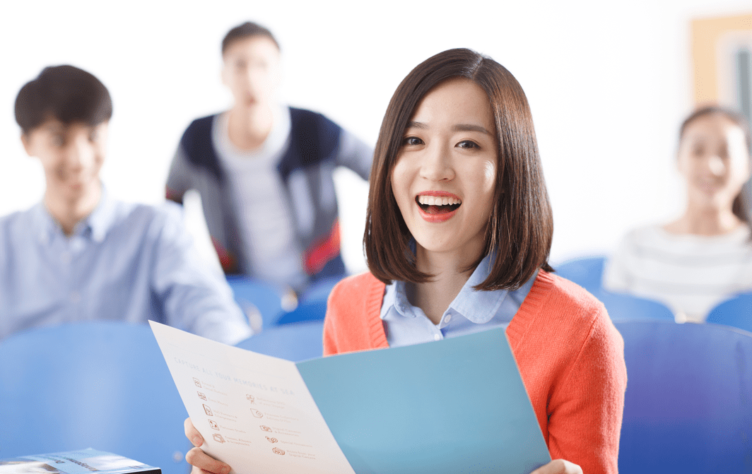 “考公人”將上岸，公考培訓巨頭們還在沉浮