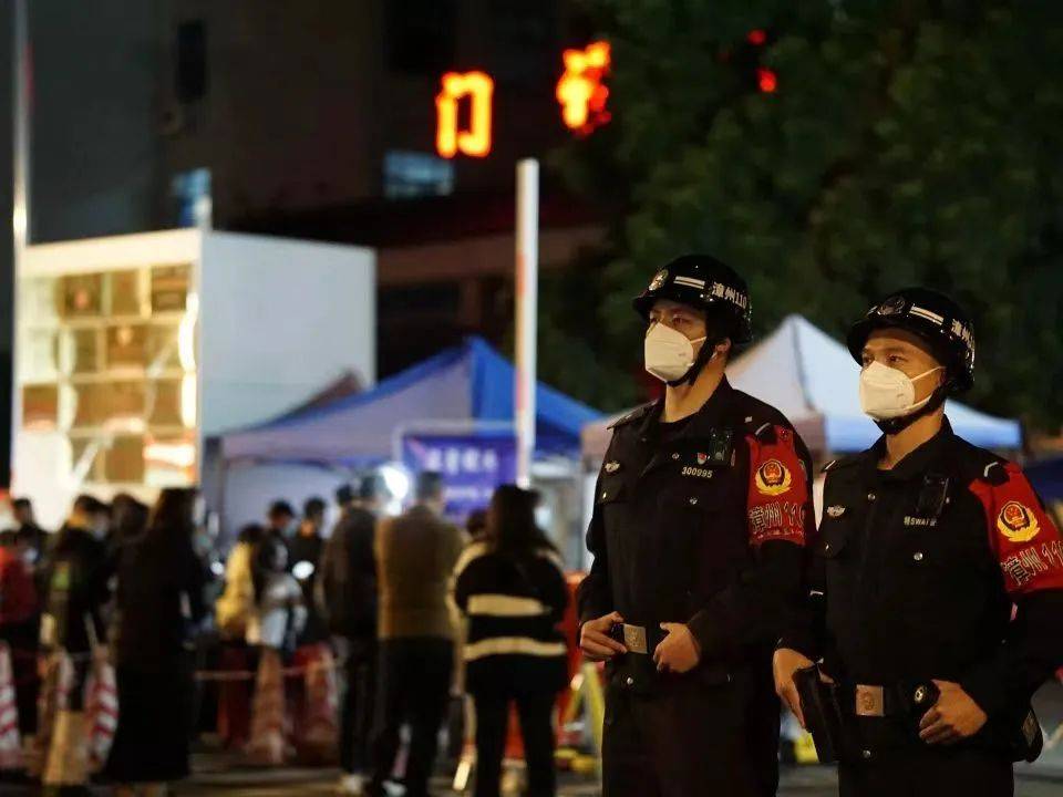 福建漳州110警察的罪人图片