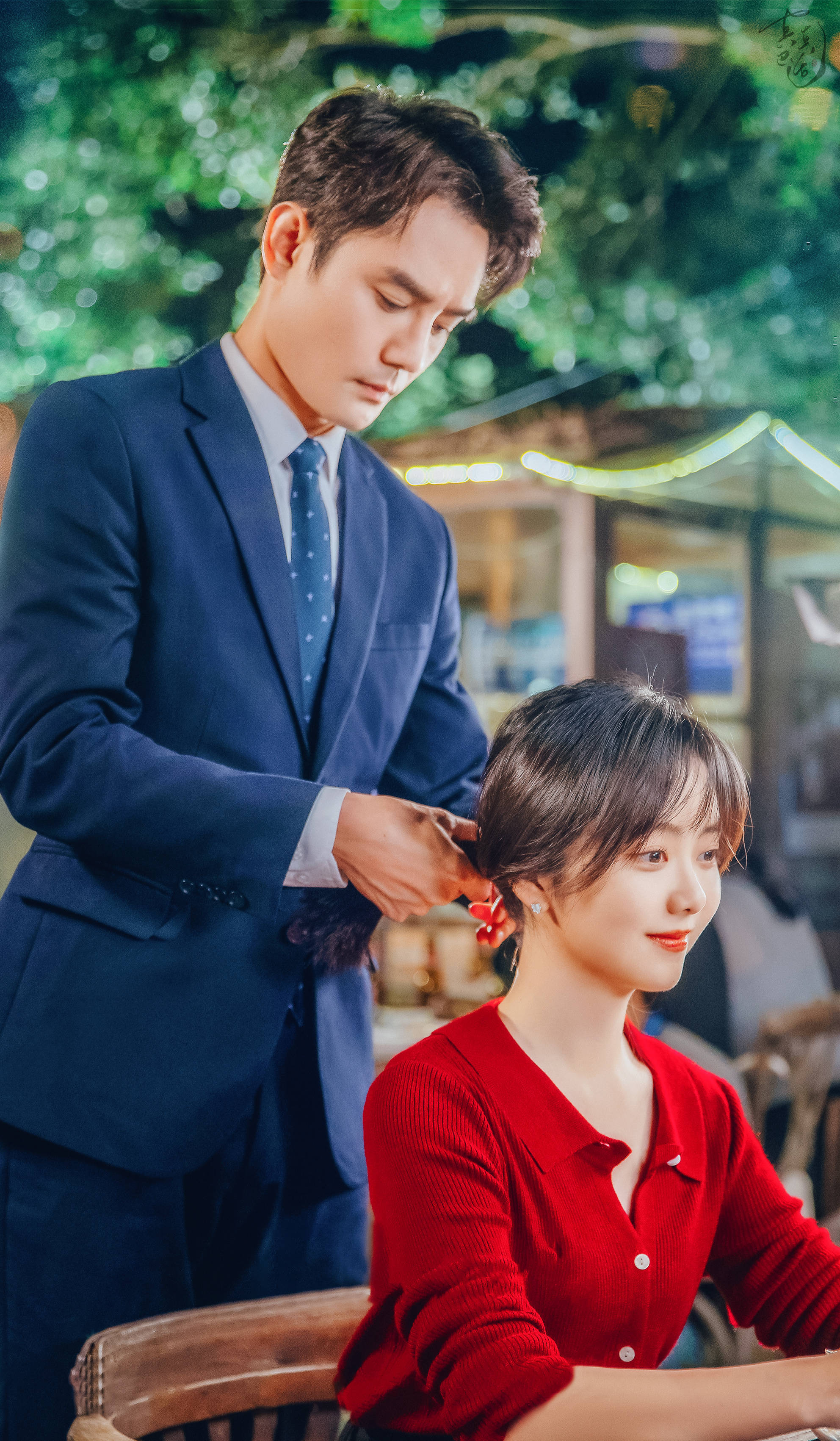 谭松韵王凯演技炸裂,新剧峰值破2,高甜剧情令观众沸腾_向风而_角色