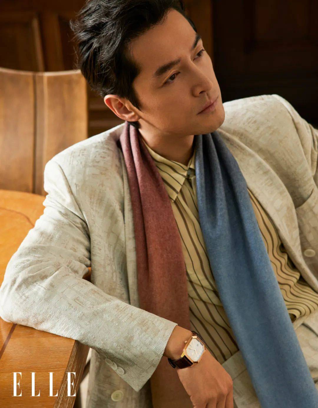 侯鸿亮赞誉他"是一个智商情商都很高的人",导演和观众对胡歌都有一种