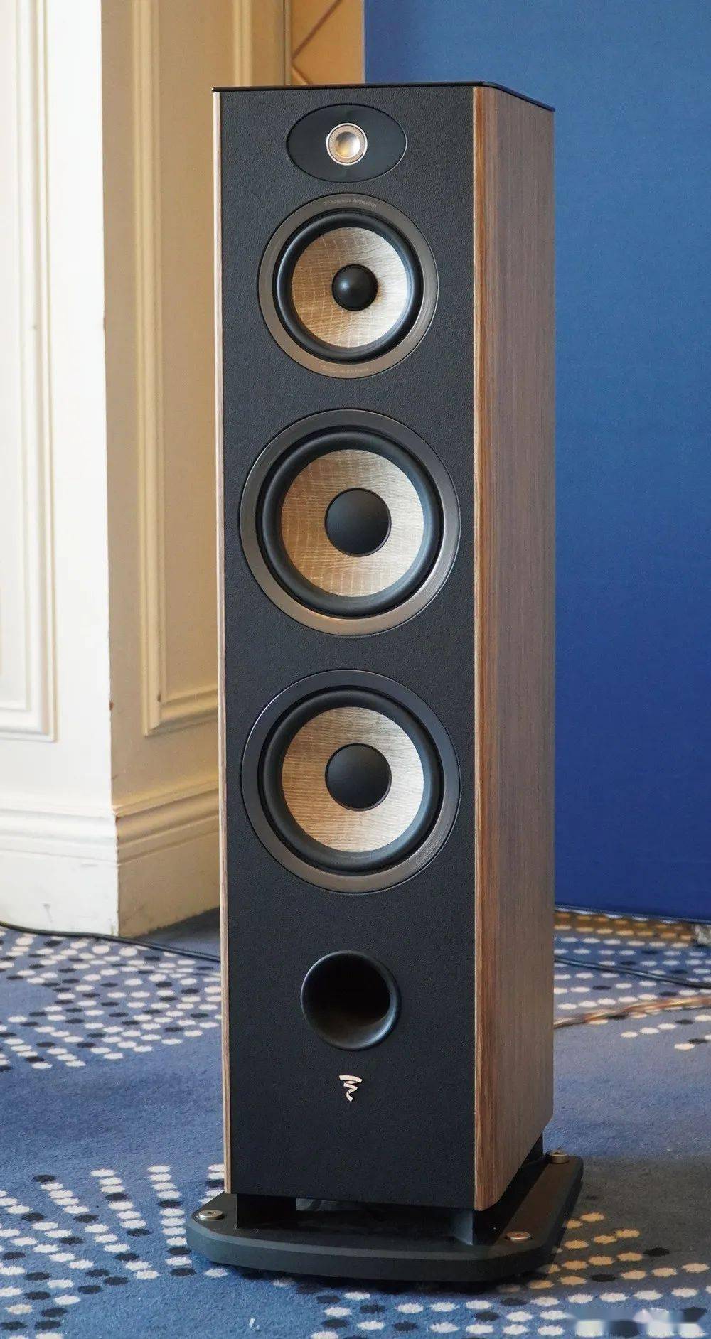audio hungary qualiton x200电子管合并功放与focal aria 948落地箱