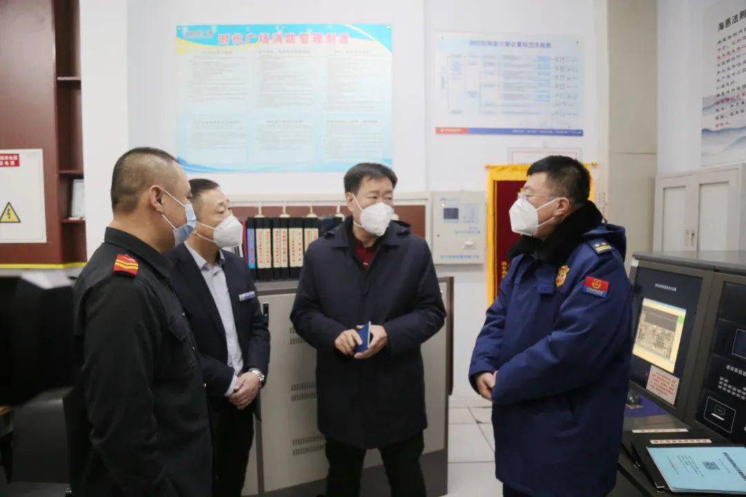 你好"火焰蓝"丨鹤岗市委常委,常务副市长王青伟带队开展春节前消防