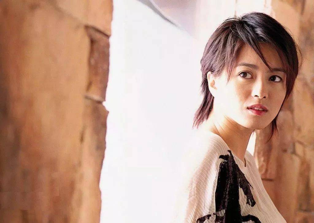 我的青春回来了!_梁咏琪_短发_郑伊健