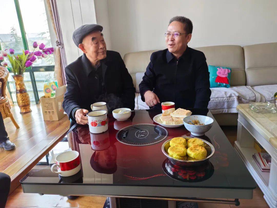 杨郺,党组副书记,副主任陈荣,副主任高天佑,党组成员,副主任田晓琴