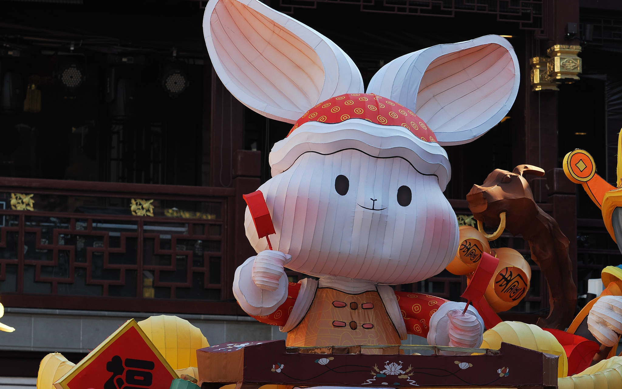 玉兔喜闹春,烟火迎新年:你想要民俗游,文化游还是冰雪游?