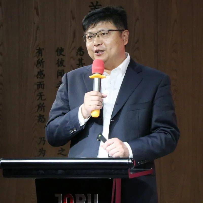 九如城集团创始人谈义良,九如建设集团董事长谈俊儒,九如建设集团总