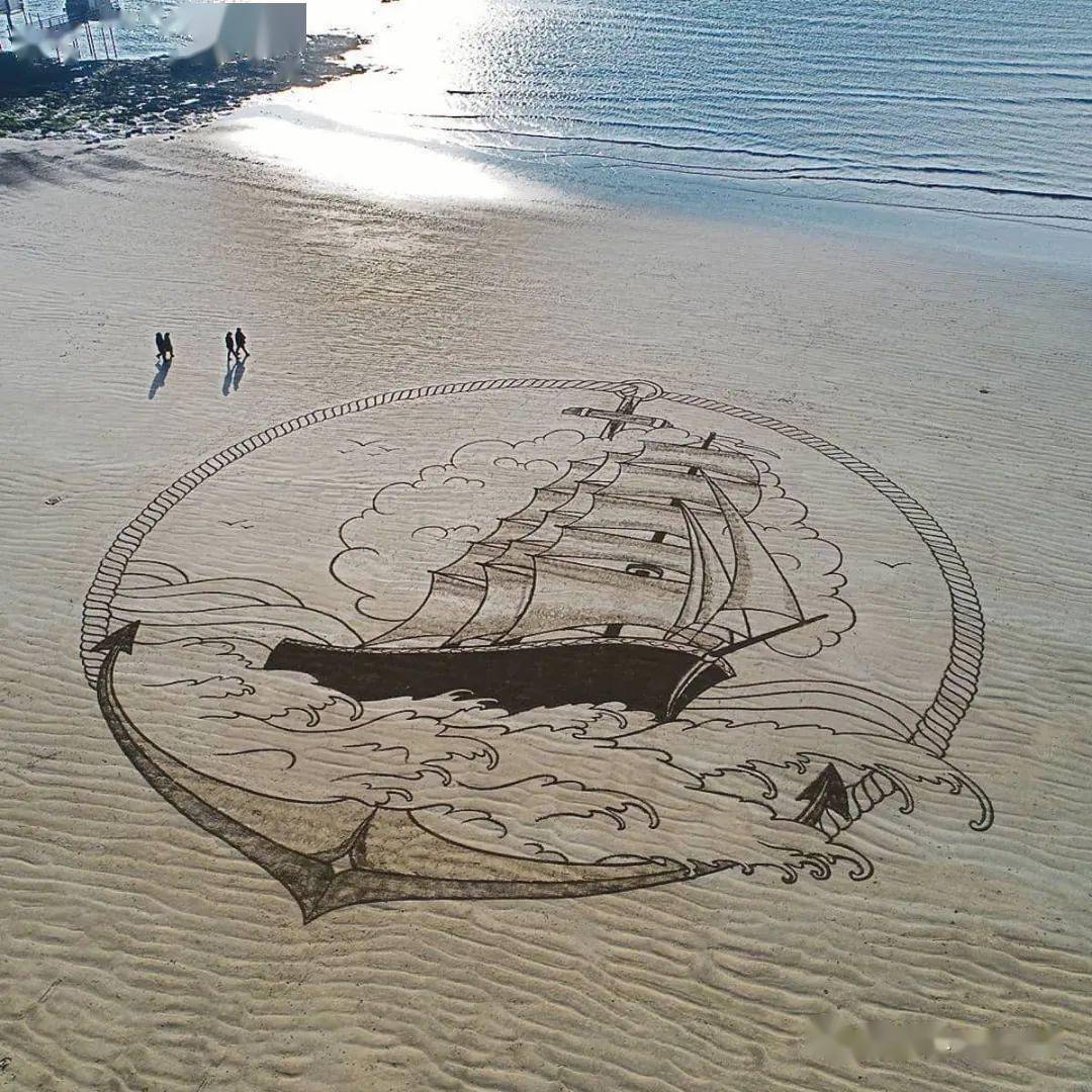 艺术家画出最终会被潮水吞没的海滩沙画_jben_中国_艺术网