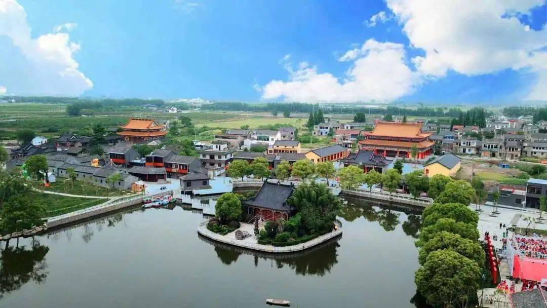 的繁盛与温情准备了丰富多彩的游玩活动丹阳文体旅游部门为广大市民